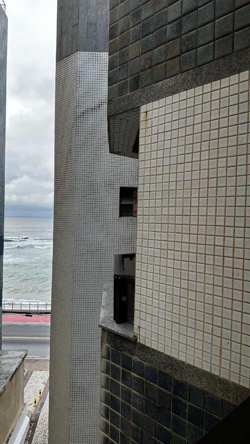 Apartamento Inteiro Frente Ao Mar De Ondina Salvador Extérieur photo